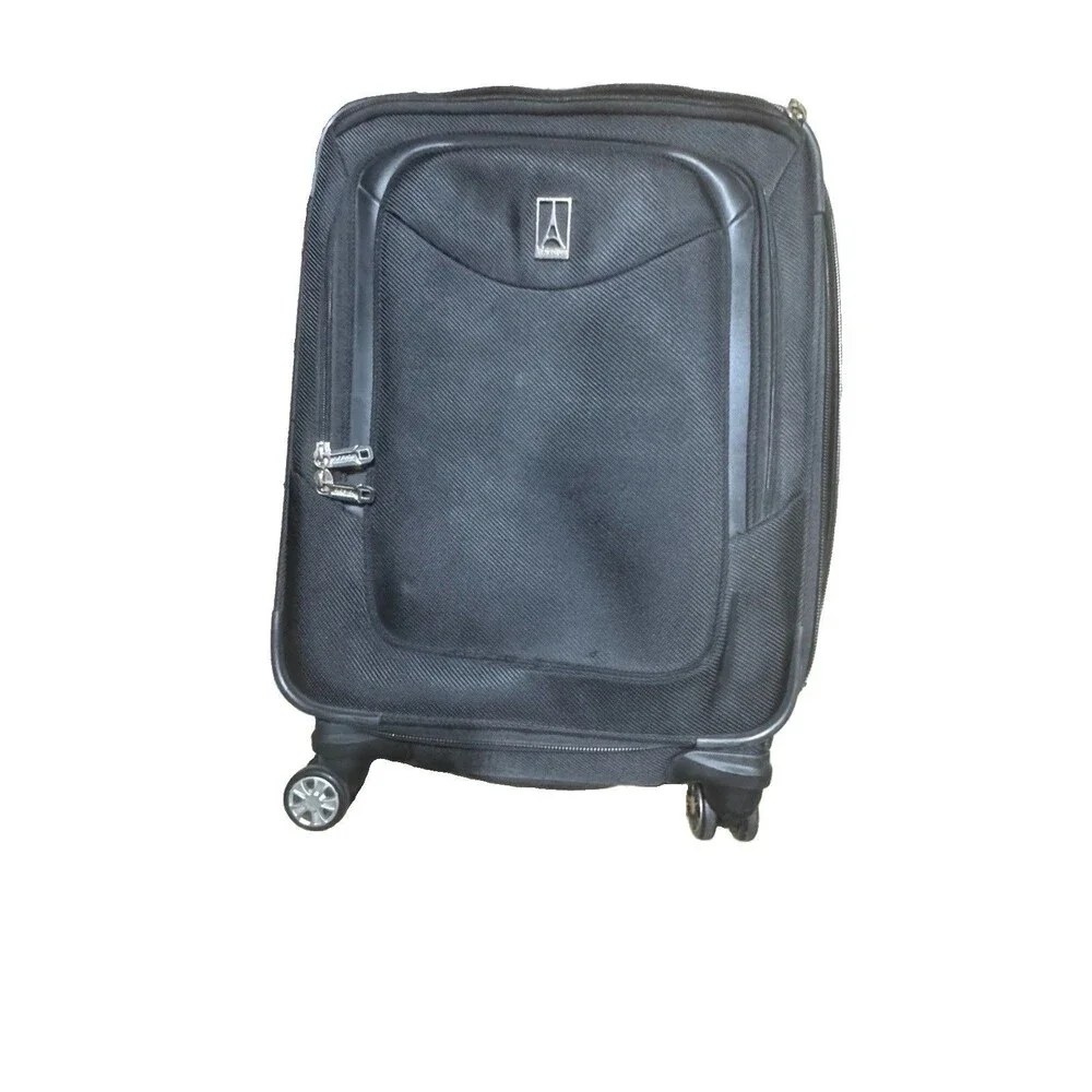 Travelpro Maxlite 5 Softside Expandable Luggage 4 Spinner Wheels 22” Carry On